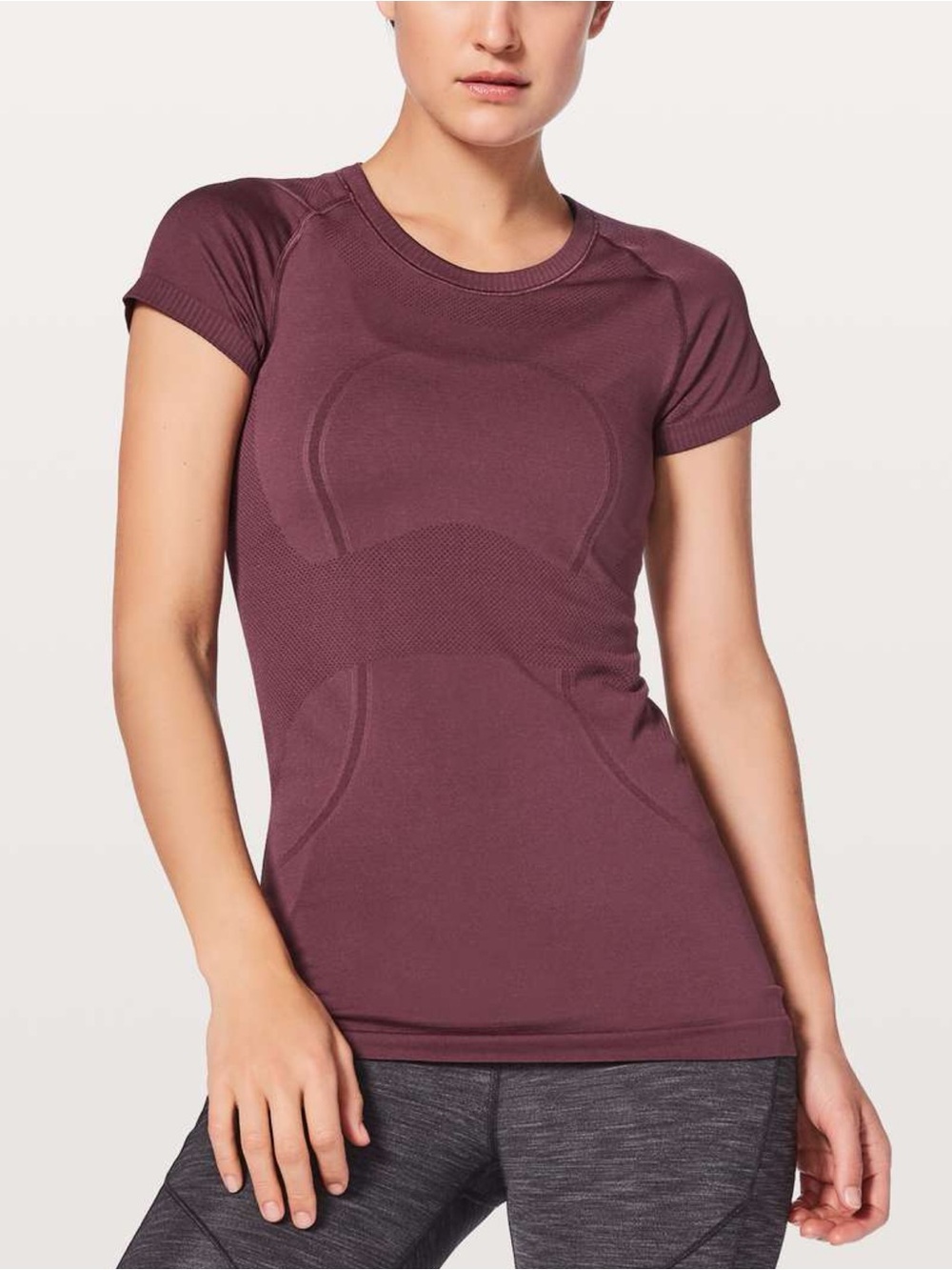 Lululemon Swiftly Tech Short Sleeve Crew Sz 14 In
Redwood / Redwood